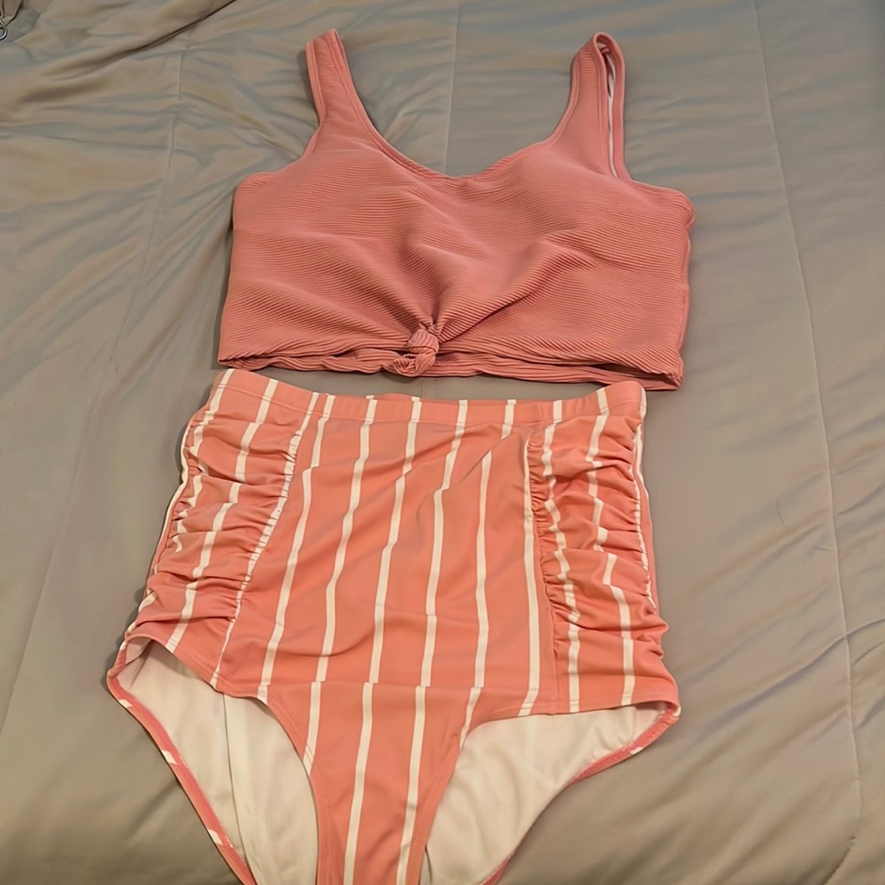 High waisted and knotted pink swimsuit by Coral Reef